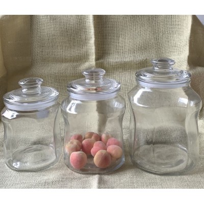 Glass food storage jar with airtight lid