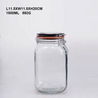 wholesale kitchen seasoning glass canister and spice jar set